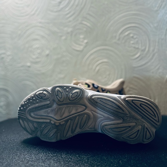 Adidas Sneakers, Leopard Multi Color Tan - Picture 3 of 5